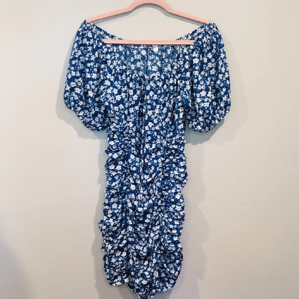 SHEIN Blue And White Floral Off Shoulder Tie Bust Ruched Front Mini Dress Large
